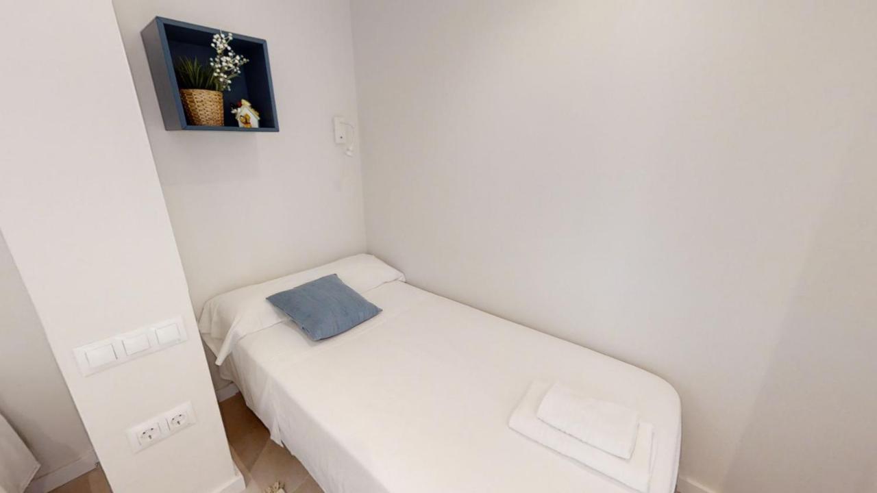 Paradise Windows Apartment Alicante Bagian luar foto